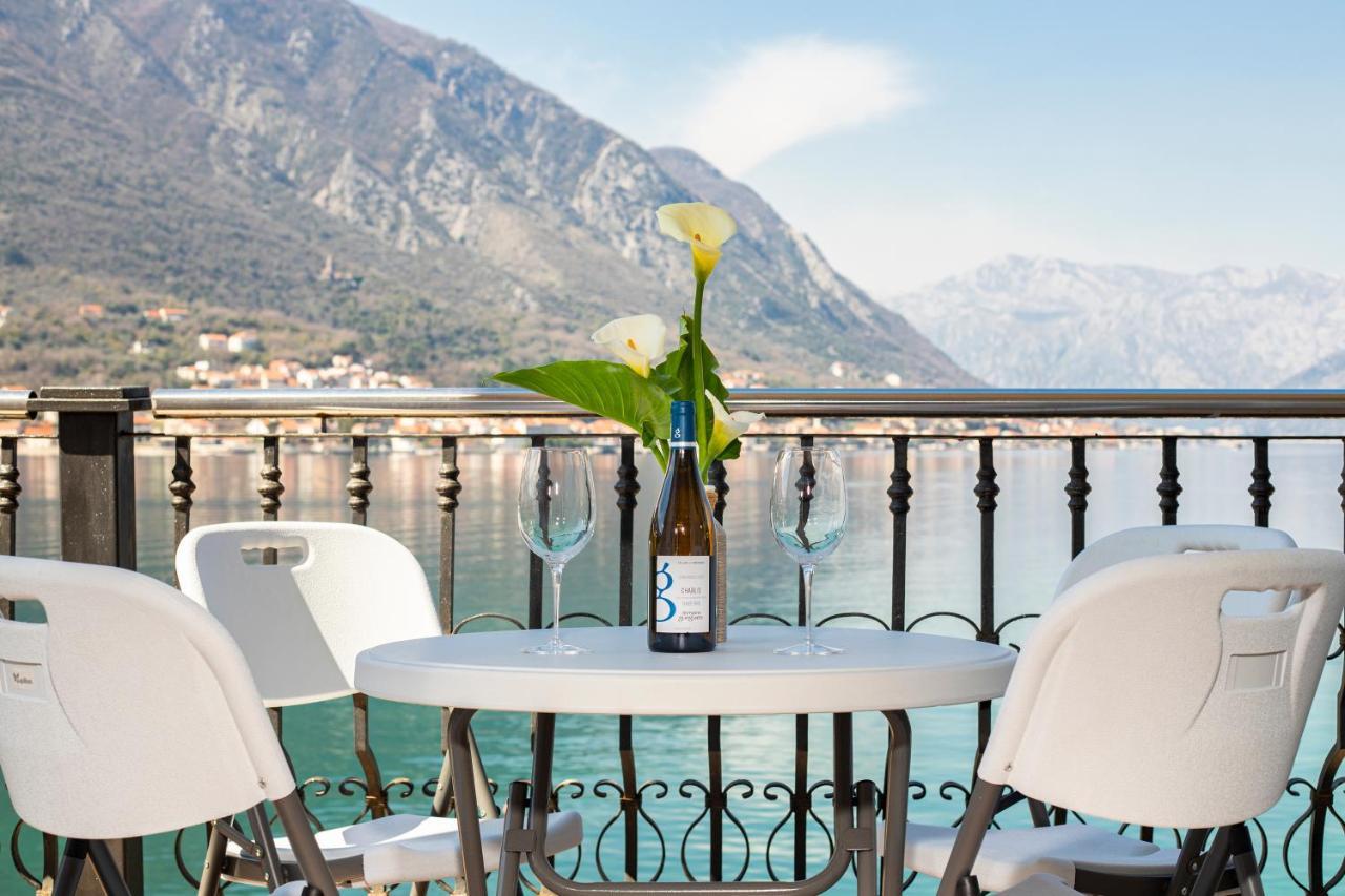 Promenade Rose Apartment Kotor Luaran gambar